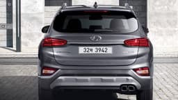 2018 Hyundai Santa Fe image gallery